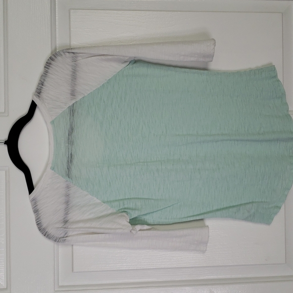 Express 3/4 sleeve baseball style,  mint green and white,  size small - Picture 2 of 4